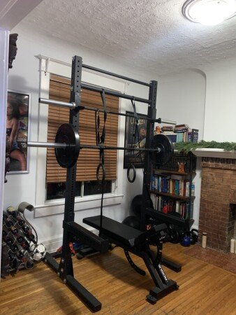 Chambre 1 voyageur, avec salle de sport