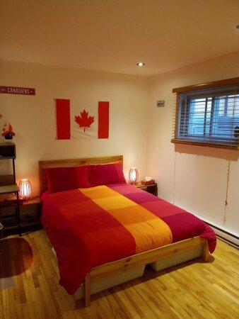 Room 2 guests, with garden