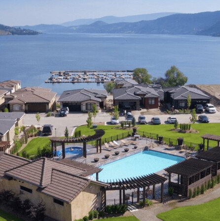 Room 2 guests, with pool