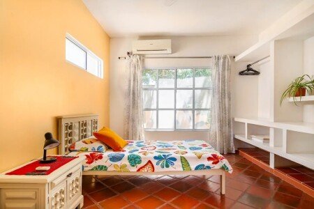 House 2 bedrooms, with garden