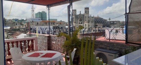 Chambre confortable, 5 voyageurs