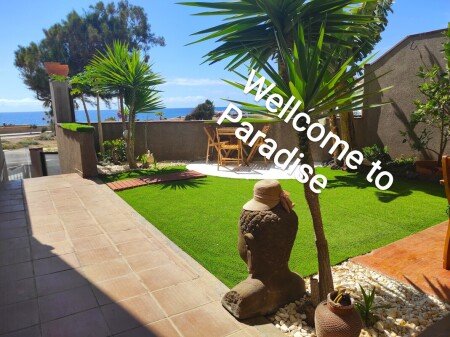 Chambre moderne, 3 voyageurs, avec jardin