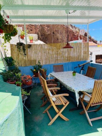 House 2 bedrooms, with garden