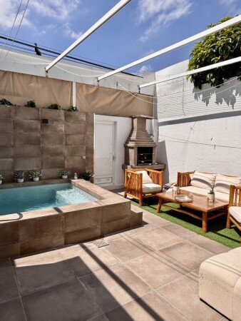 Chambre 1 voyageur, avec piscine