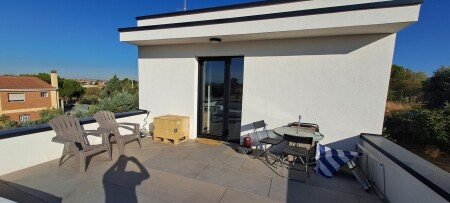 Casa 2 habitaciones, con jardín