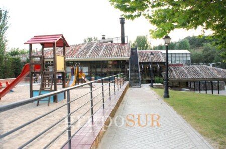 Chambre 1 voyageur, avec piscine