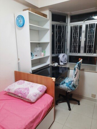 Room 1 guest, with pool