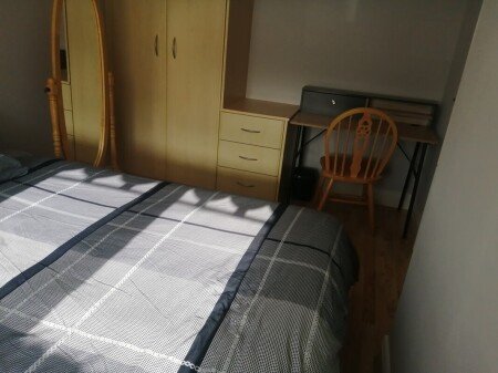 House 2 bedrooms, with garden