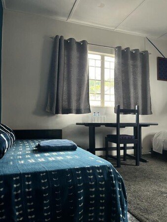 Room 4 guests, with garden