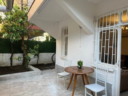 Apartment 1 bedroom, with garden