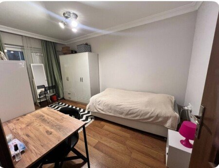 Chambre 1 voyageur, avec piscine