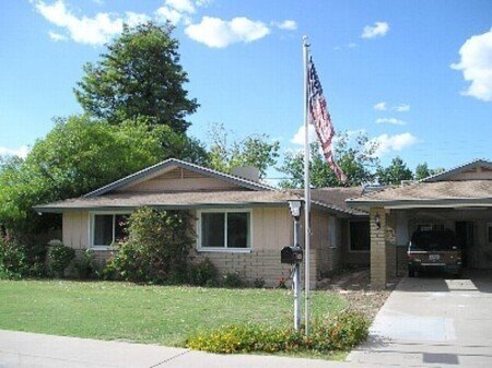 Room 2 guests, with garden