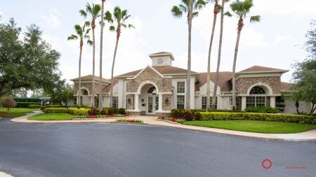 Chambre 1 voyageur, avec piscine