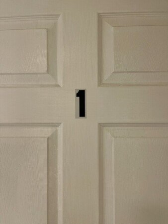 Room 2 guests, with wifi