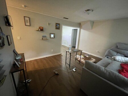 Room 2 guests, with wifi