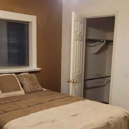 Room 1 guest, with pool