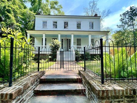 Room 2 guests, with wifi