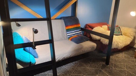 Room 1 guest, with garden