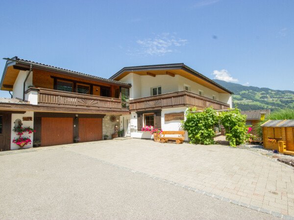 Wohnung 2 Schlafzimmer, mit Garten