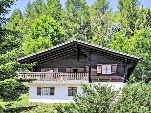 Chalet confortable, 3 chambres, avec jardin