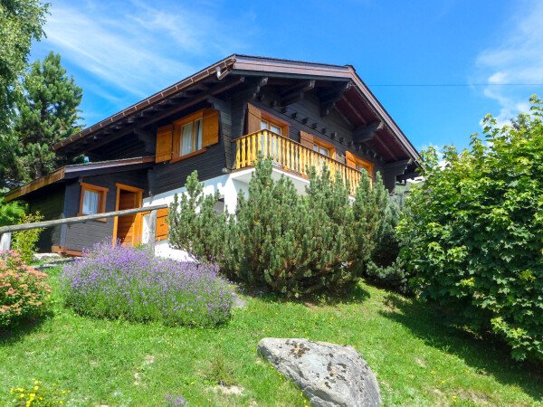Chalet confortable, 4 chambres, avec salle de sport