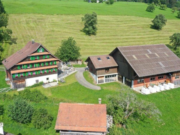 Grange cozy, 2 chambres, avec jardin