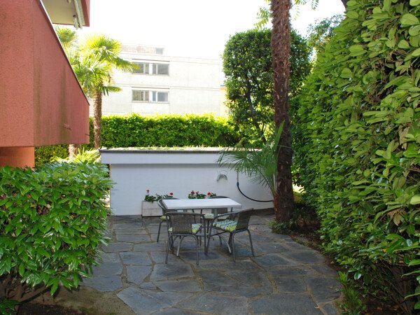 Appartamento 2 camere, con giardino