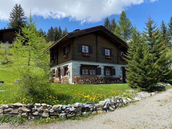 Chalet 4 camere, con giardino