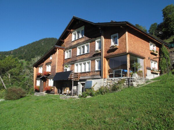 Appartamento 2 camere, con giardino