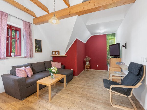 Wohnung 2 Schlafzimmer, mit Garten