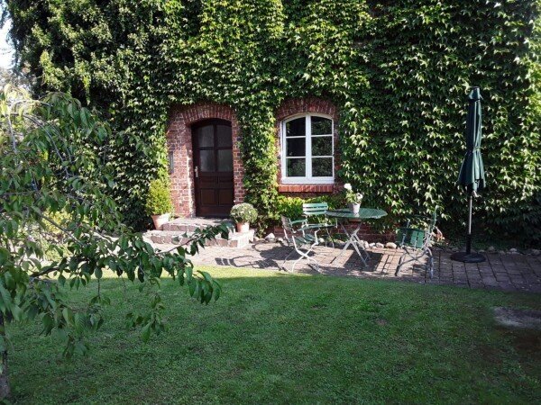 Wohnung 1 Schlafzimmer, mit Garten