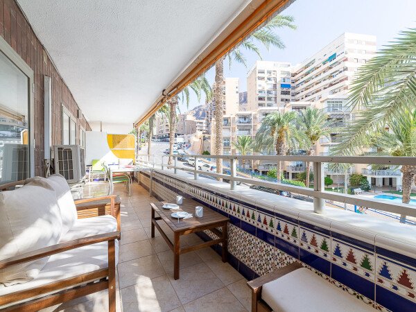 Appartement confortable, 3 chambres, avec climatisation