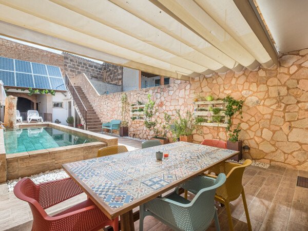 Ferienhaus 3 Schlafzimmer, mit Pool