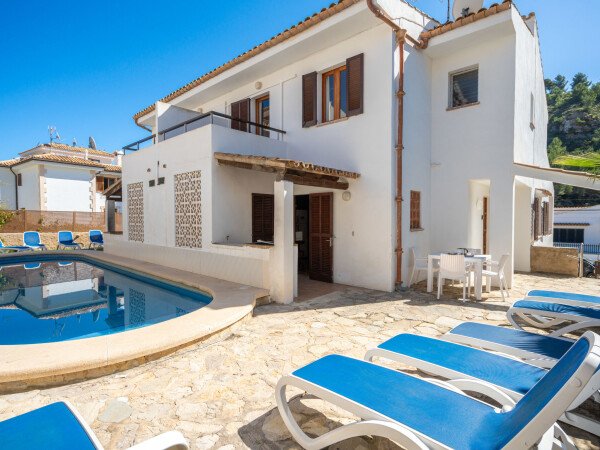 Ferienhaus 5 Schlafzimmer, mit Pool
