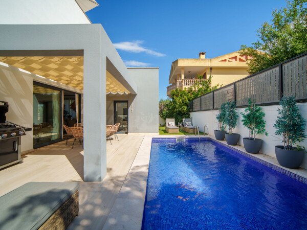 Villa 3 bedrooms, with sea view