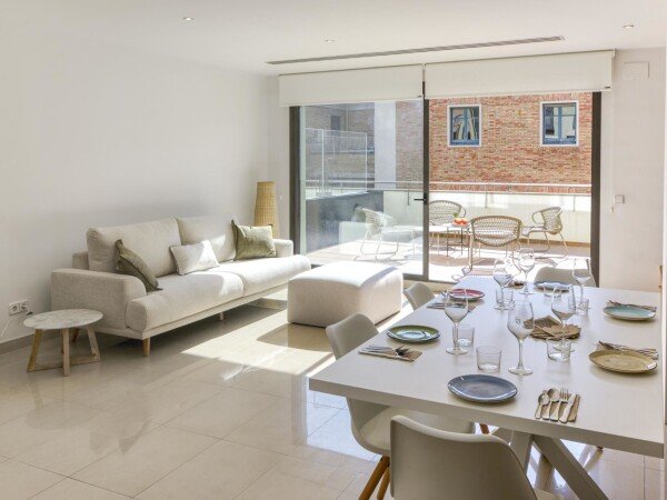 Maison de campagne moderne, 4 chambres, avec jardin