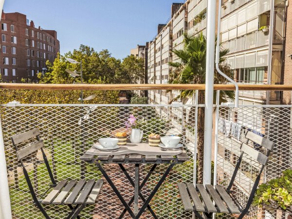 Appartement moderne, 1 chambre, avec jardin