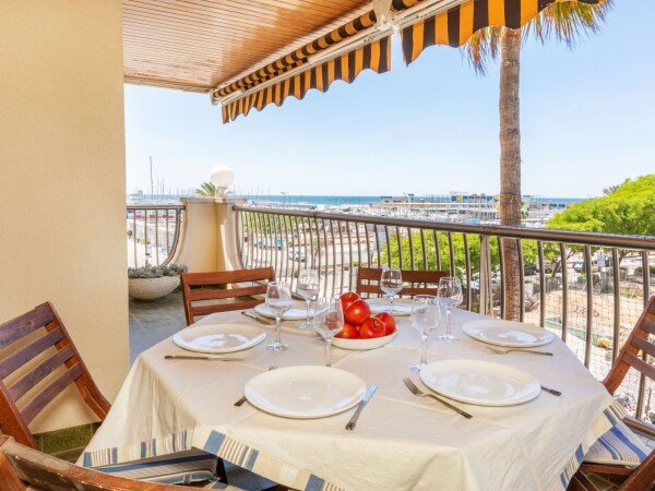 Apartamento 3 habitaciones, con aire acondicionado