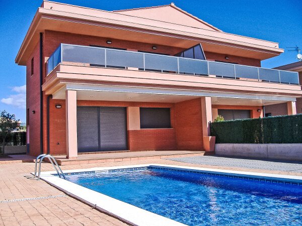 Casa 3 habitaciones, con piscina