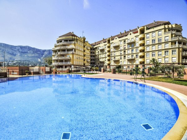 Appartement cozy, 2 chambres, avec piscine