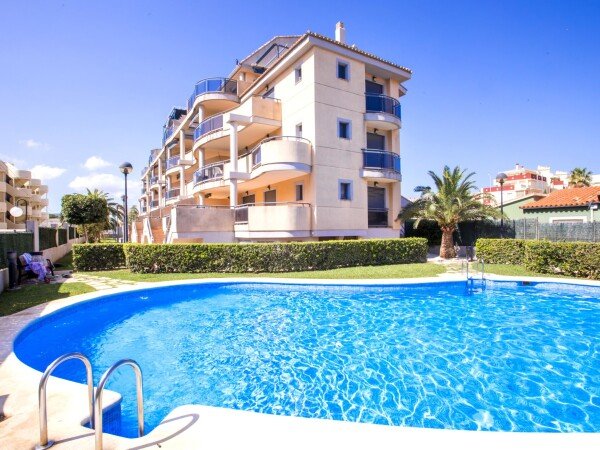 Apartamento 3 habitaciones, con piscina
