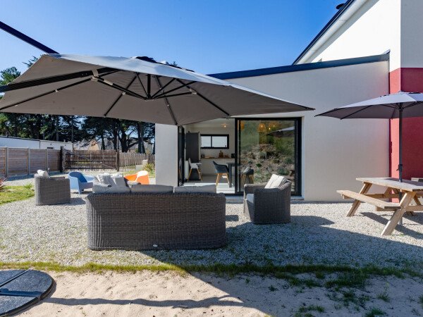 Casa 2 camere, con giardino