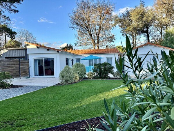 Maison de campagne confortable, 1 chambre, avec jardin