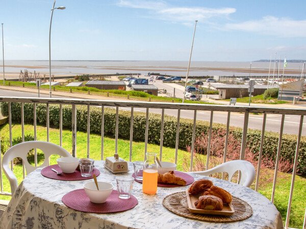 Résidence moderne, 2 chambres, avec vue sur mer