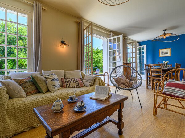 Maison de campagne confortable, 5 chambres, avec jardin