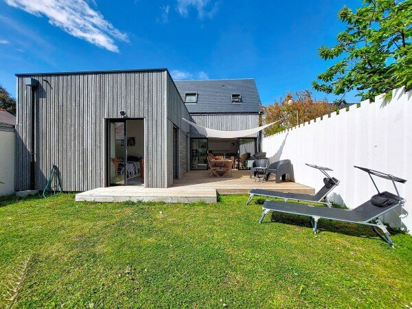 Ferienhaus 3 Schlafzimmer, mit Garten