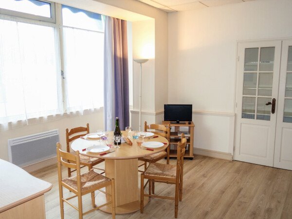 Résidence 1 chambre, avec jardin