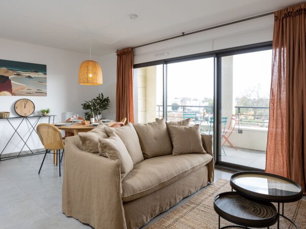 Résidence moderne, 2 chambres, avec wifi