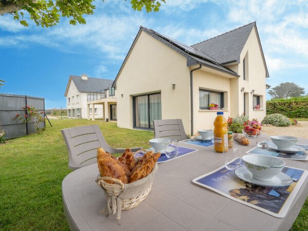 Appartement moderne, 2 chambres, avec jardin