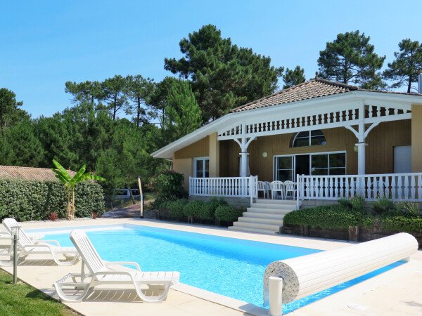 https://lkb-images.s3.rbx.io.cloud.ovh.net/interhome/fr/FR3350.659.1/001.jpg